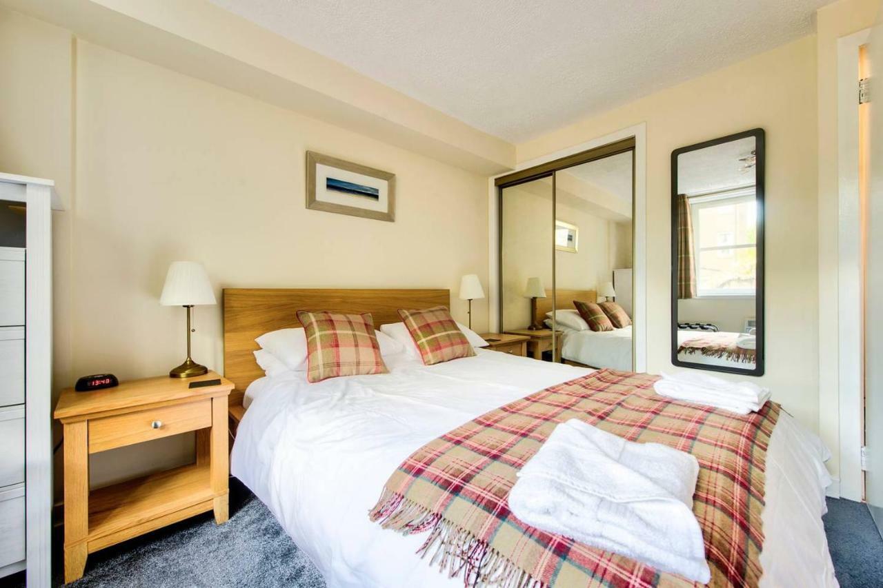 Charming 1 Bed Apartment With Castle View EDI Kültér fotó