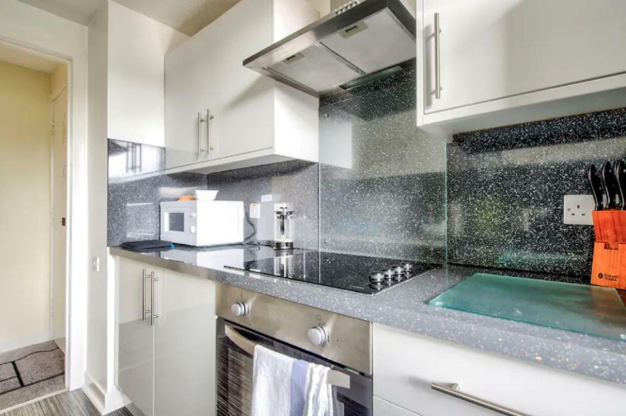 Charming 1 Bed Apartment With Castle View EDI Kültér fotó