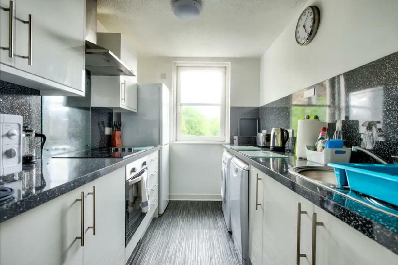 Charming 1 Bed Apartment With Castle View EDI Kültér fotó